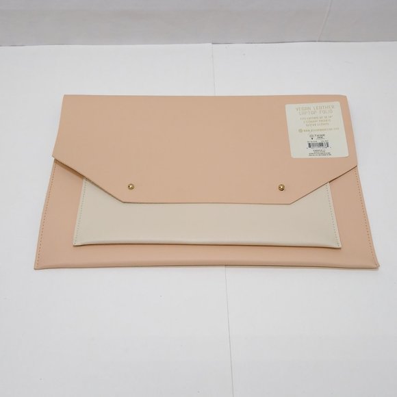 Vegan Leather Laptop Folio Fits Laptops Up To 14" Two Pockets Button Closure NWT - Picture 1 of 4